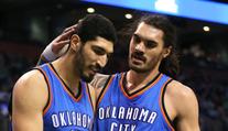 Basketbalista v NBA se tak naštval, že si zlomil ruku! VIDEO