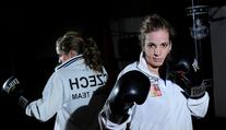 Mysleli, že se to zvládne, vypráví boxerka. Turnaj pak rychle vyklízeli