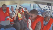 Propalestinská flotila narazila. Izrael zatkl Gretu i další aktivisty