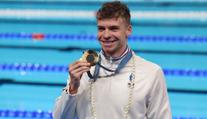 Francouzský plavec hvězdou olympiády. Nad jeho výkonem žasne i Phelps