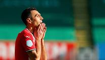 Přepadení rodiny hráče PSV: Zloději se vydávali za kurýry, pak tasili zbraň