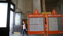 VELKÝ PŘEHLED: Nedotknou se letní výluky i vašeho spoje?