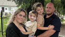 Kubík (3) bojuje se vzácnou nemocí. V Česku mu nepomohou, operace stojí miliony