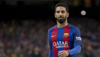 Místo dresu Barcelony na tři roky do vězení! Arda zmlátil zpěváka