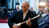 VIDEO: Záhada Putinových nohou. Diktátor si je málem vykroutil z kloubů