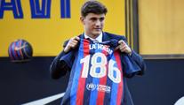 Velký talent Barcelony hitem internetu. O jeho srdce usilovala neznámá kráska