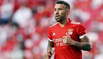 Hvězdný obránce Benfiky obětí násilné loupeže, zloději ho škrtili páskem