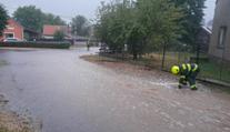 Silný déšť bičuje Česko. Hrozí povodně, počasí komplikuje dopravu
