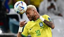 Fotbal bez hlaviček? Další studie ukázala, že hlavičkování způsobuje problémy