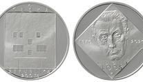 ČNB představila unikátní kovovou dvoustovku. Může si ji koupit každý