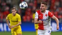 Štěstí českého reprezentanta. Záložník Slavie se zasnoubil, Vorlický vtipně gratuloval