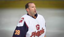 Petr Čech zářil mezi hvězdami NHL. V charitativním zápase inkasoval pouze jednou