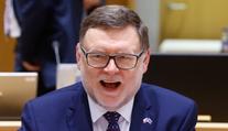 Stanjura proškrtá daňové úlevy, ve hře je i konec slevy na manžele. PŘEHLED
