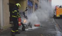 Přibývá požárů elektrokoloběžek. Můžou za to hlavně poškozené baterie
