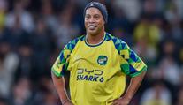 Legendární Ronaldinho se vrátí na hřiště. Sní o svém posledním profesionálním gólu