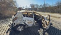 Dvojice měla zapálit auto lidoveckého politika. Někdo to objednal, míní zastupitel