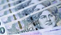 Hrozí Česku měnová krize? Dotkla by se i běžných spotřebitelů, tvrdí ekonom