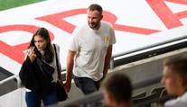Druhý nádherný den týdne. Tvrdík provdal dceru, vzala si brankáře Slavie