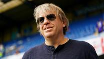Majitel Chelsea si vybil svou frustraci. Po remíze s Evertonem sprostě nadával