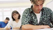 Maturita z matiky byla extrémně těžká, zoufají si studenti. Sepsali petici