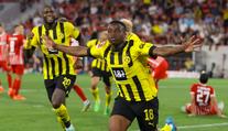 Poprask v německém fotbale. Hvězda BVB je prý starší, než je uváděno