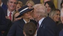Trumpova inaugurace se neobešla bez kuriozit. Pozornost přitáhla i Melania
