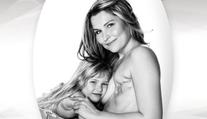 ŠOKUJÍCÍ FOTO: Rakovinu prsu u paní Myriam (39) poznalo miminko!