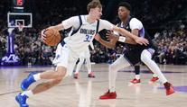 Mladý talent uhranul NBA. Stanovil nový rekord ligy, překonal i LeBrona