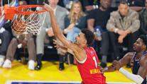 Z hvězdy NBA je šaolinský mnich. V Číně absolvuje netradiční výcvik