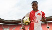 Krok do budoucna. Slavia podepsala osmnáctiletého Brazilce