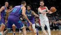 NBA má za sebou základní část. Řádil Krejčí, bodoval i Satoranský