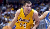 Šampion NBA pomáhá dětem na Ukrajině. Draží vítězné prsteny