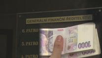 Úplatek 10 milionů! Policie navrhla obžalovat zaměstnance finančáku