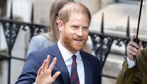 Princ Harry se rozhodl otevřít starý spor. Neměl se vracet, zuří Britové