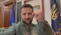 Ukrajina slaví Den vyšyvanky. Tu svou ukázal na videu i prezident Zelenskyj