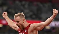 Za stříbro odměna. Vadlejch ponese vlajku při závěrečném ceremoniálu