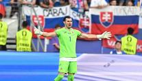 Exsparťanský brankář Nita nadchnul gestem fair play, pomohl Hanckovi