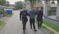 Mladík zaútočil na Jičínsku na své rodiče. Matce vyhrožoval zabitím