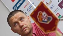 Melenovský má trvalé následky. Útočníkovi hrozí až 10 let vězení!