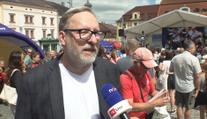 Nova opět vyjela za svými diváky. V Klatovech soutěžili s Doktorem Vševědem