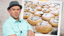 NOVÝ RECEPT: Láďa Hruška si pro vás připravil rychlokoláčky z taveňáku