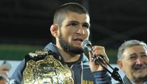 Khabib vyhrožuje UFC: Jestli vyrazíte mé kamarády, tak končím!