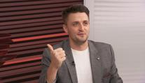 „Trávu jsem si zahulil.“ Z drogového trhu bychom měli mít příjmy, míní mladý poslanec