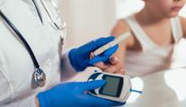 Zlepšení pro stovky malých diabetiků. Inzulín jim podají při vyučování
