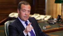 Medveděv se ostře pustil do budoucího kancléře. Přirovnal ho ke Goebbelsovi