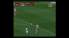 VIDEO: Spletl si fotbal s kung-fu a byla z toho NATRŽENÁ LEDVINA