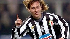 Nedvěd je nejlepším fotbalistou v historii české ligy