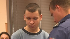 Napadl matku nožem. "Chci se o něj dál starat," prosila žena soud