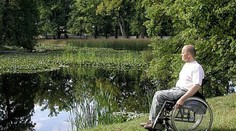 Vozíčkáři a matky s kočárky: boj o život!