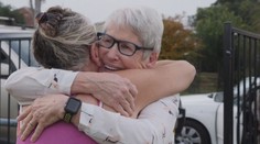Žena z Nového Zélandu dostala povolení navštívit umírající sestru